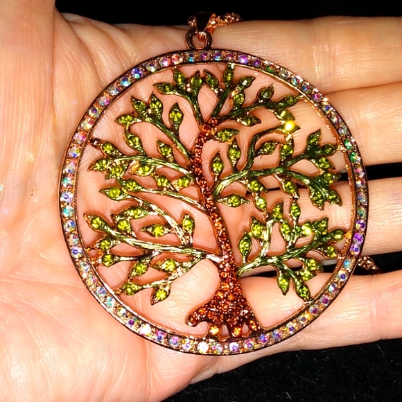 New Jewelry - White Crystal Circle Around a Green & Brown Crystal Tree Pendant Necklace
